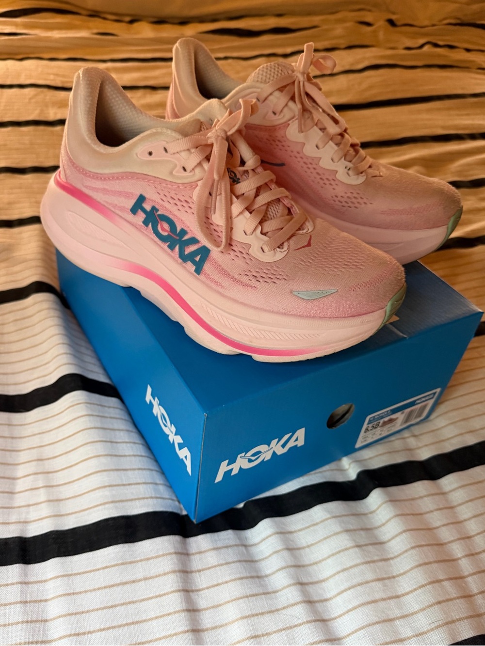 Hoka Bondi 9